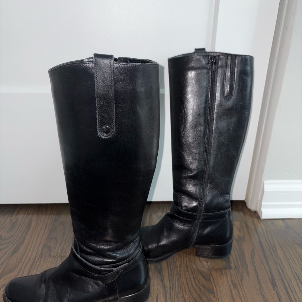 Coach and Four Black Leather Boots